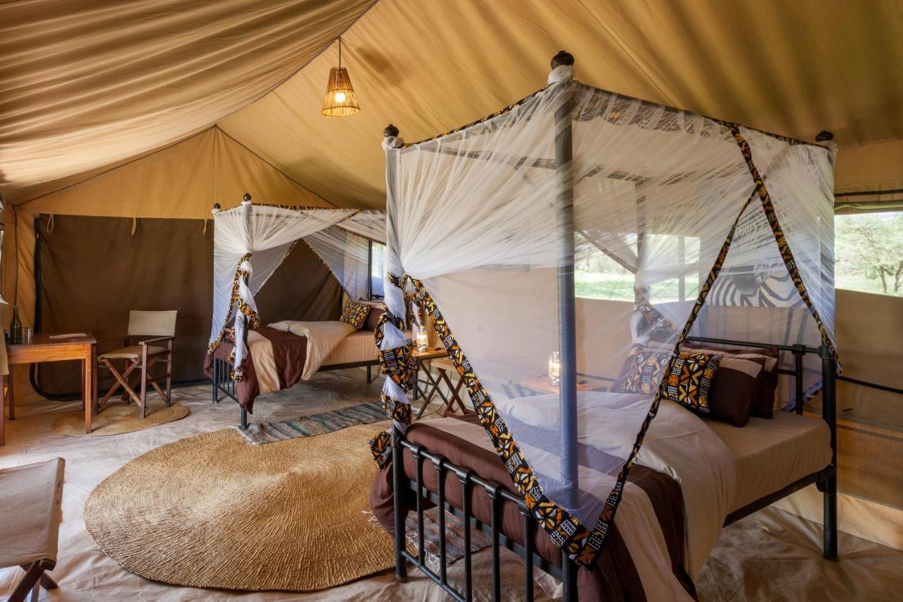 Gnu Mara River Camp Серенгети Екстериор снимка