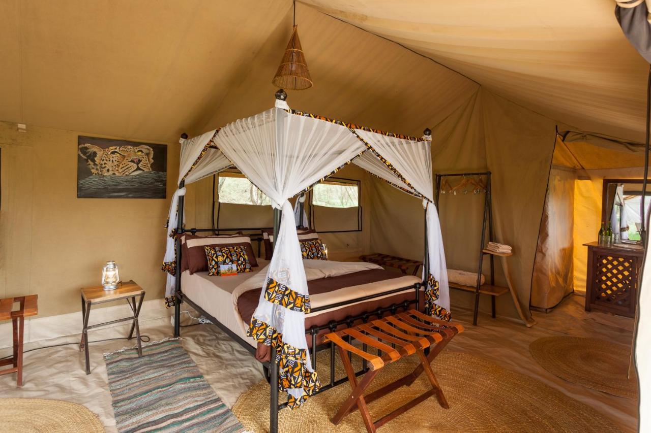 Gnu Mara River Camp Серенгети Екстериор снимка