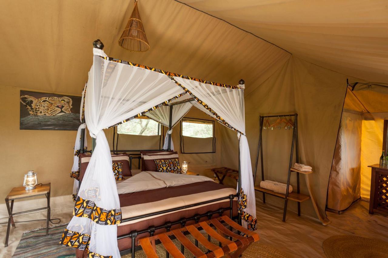 Gnu Mara River Camp Серенгети Екстериор снимка